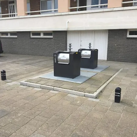 Het Zeehuisje Apartment *